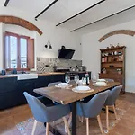 30 Min From Florence Jacuzzi, Wi-fi & Parking 別荘