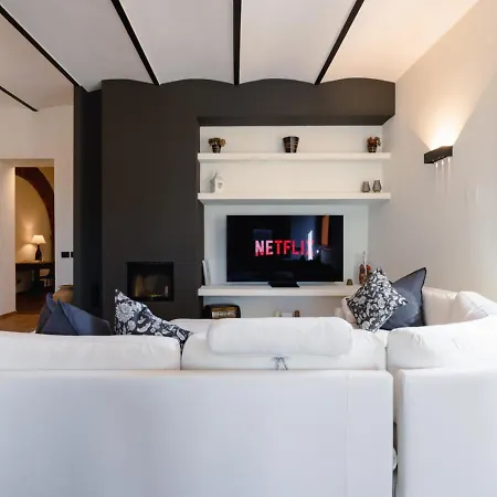 30 Min From Florence Jacuzzi, Wi-fi & Parking *