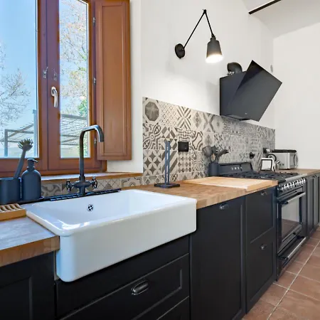 30 Min From Florence Jacuzzi, Wi-fi & Parking Tatil Evi *